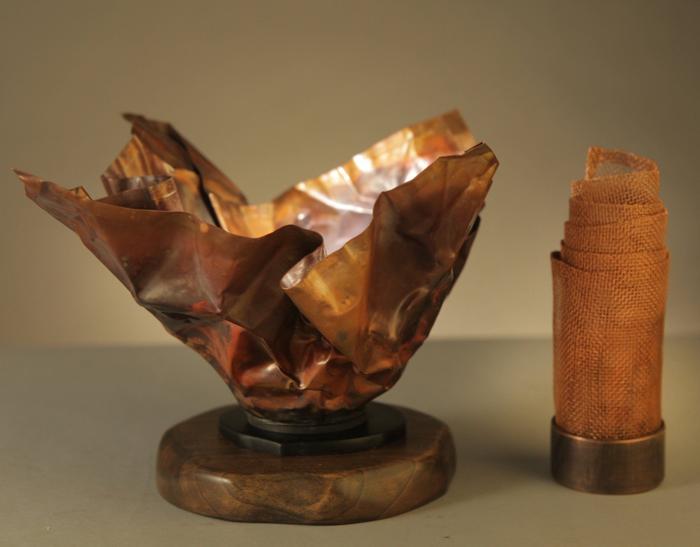 Crushed Foil Flower Lamp