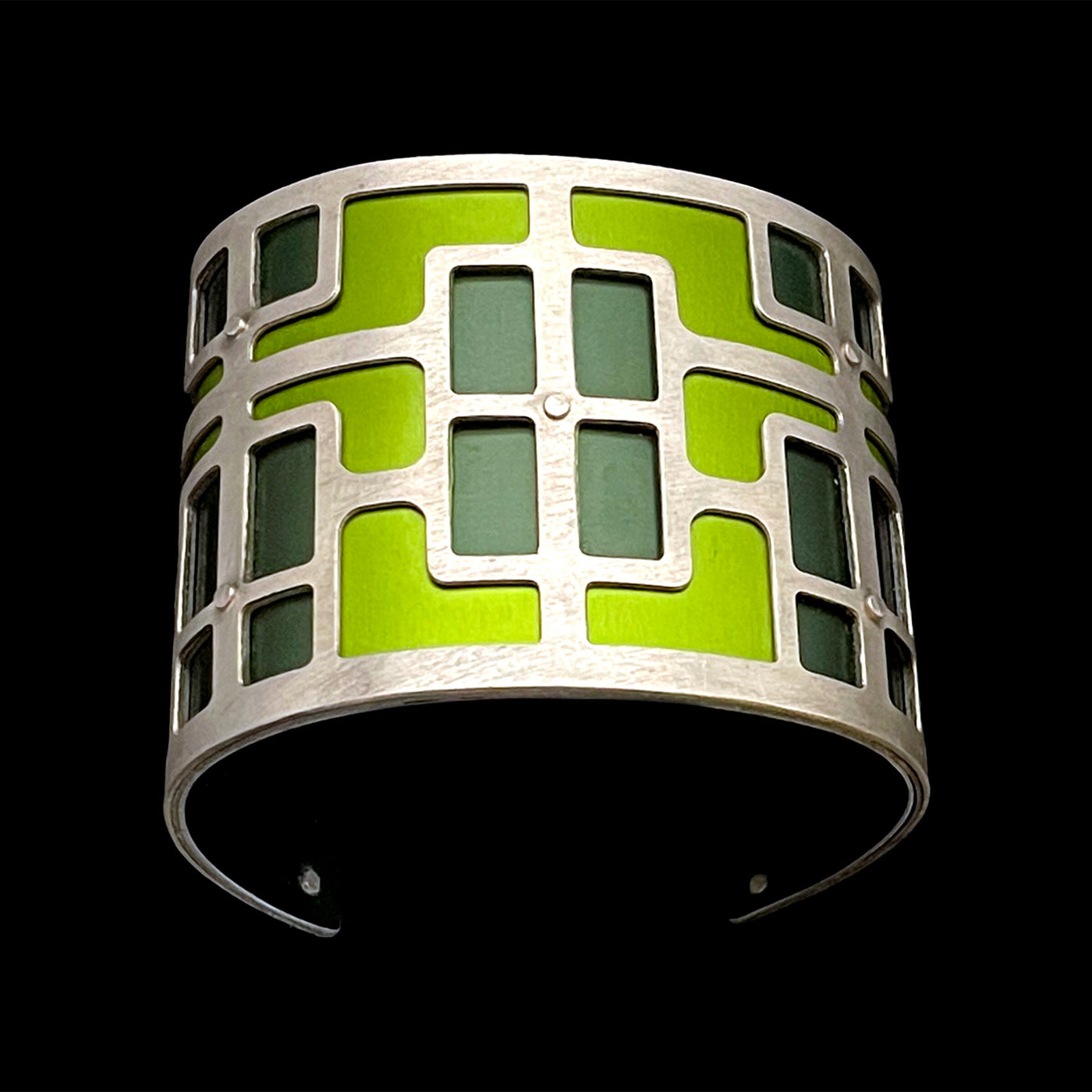 Mondo Mid-Century Cuff