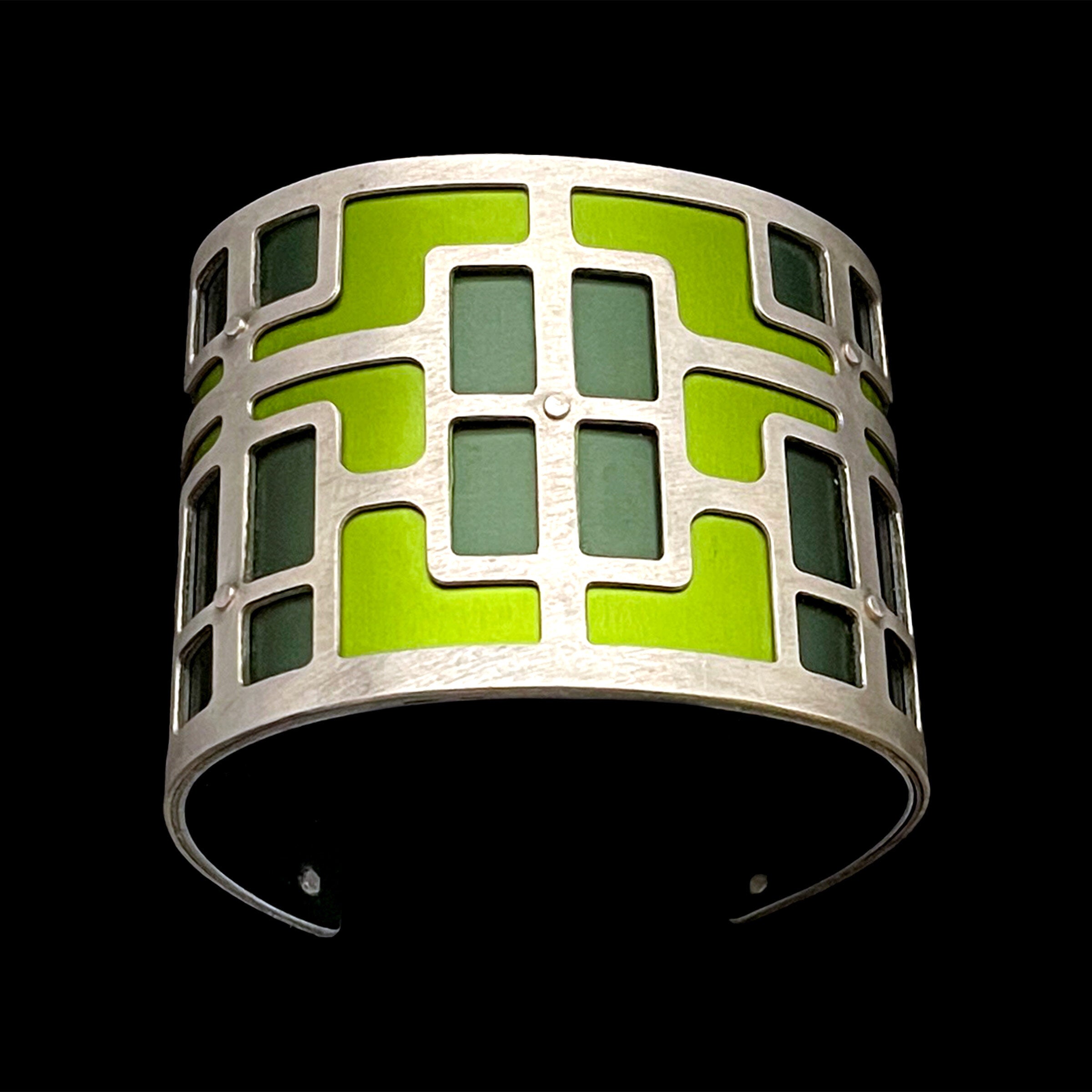Mondo Mid-Century Cuff