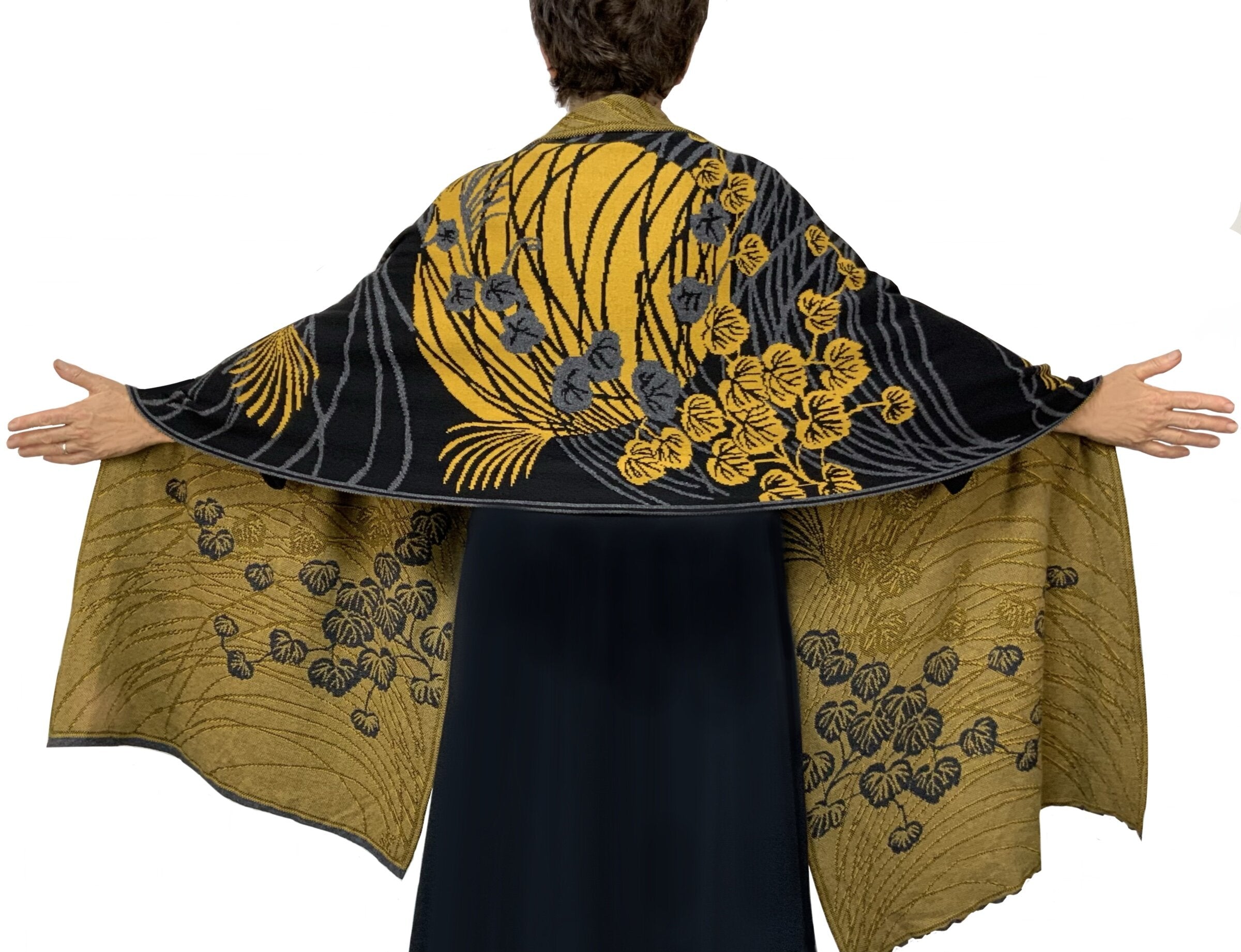 black/gray/gold