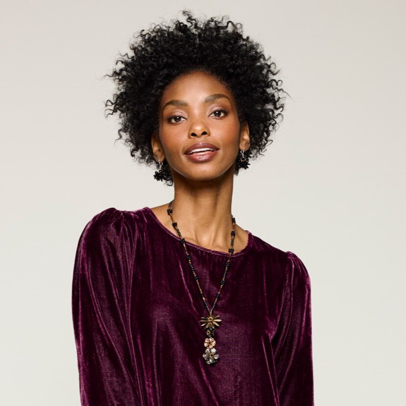 Deep Glow Necklace