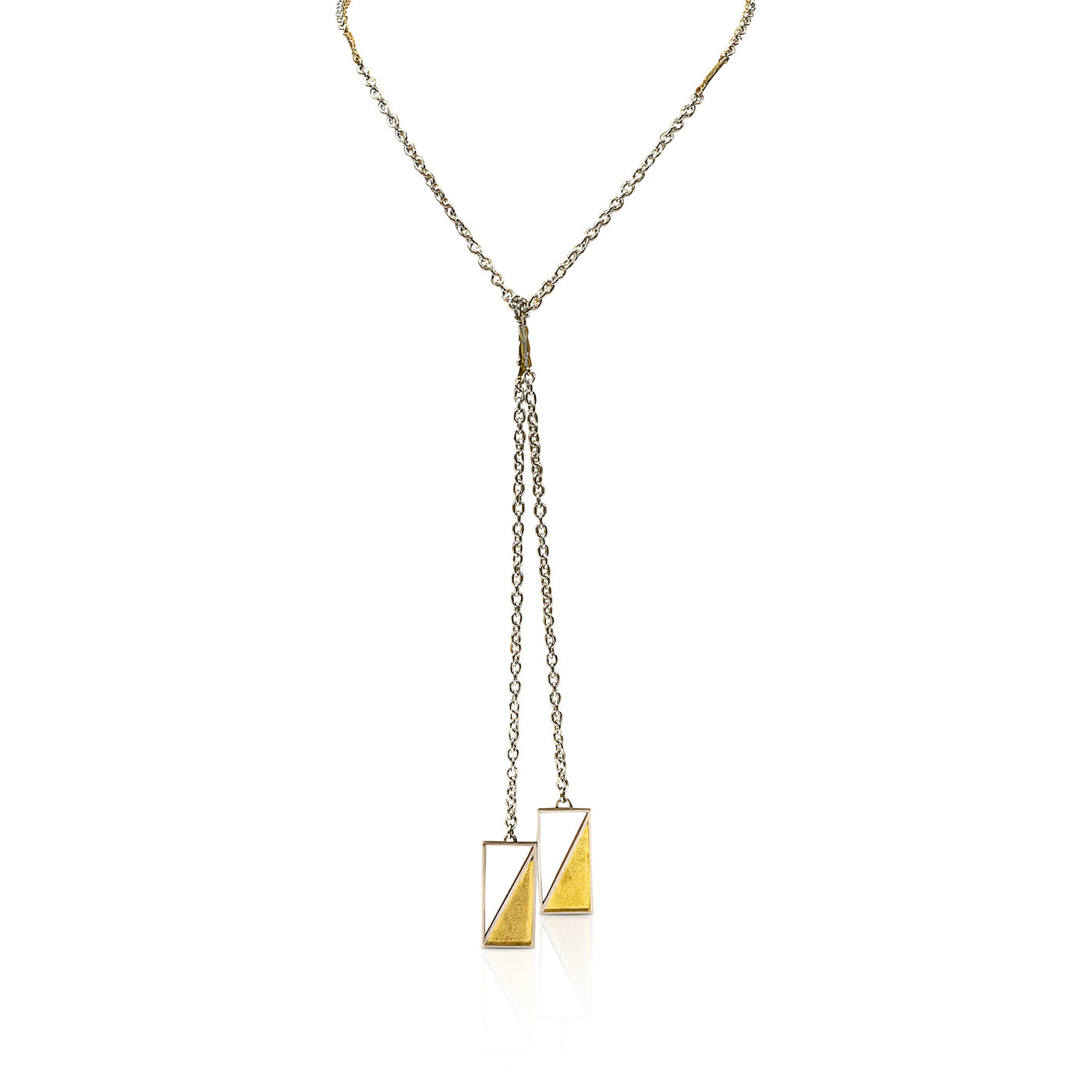 Captured Triangle Chain Lariat