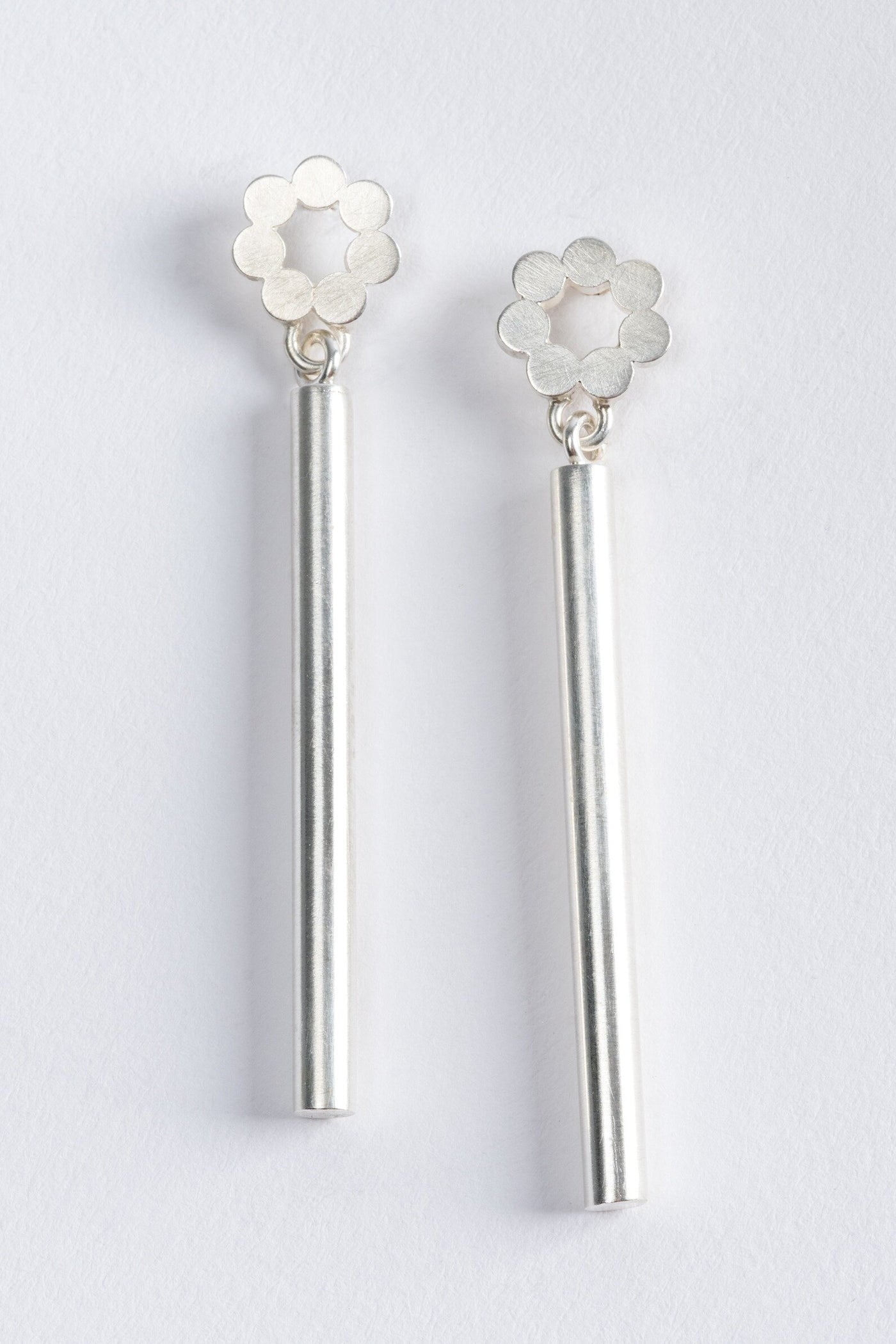Dangling Flower Earrings