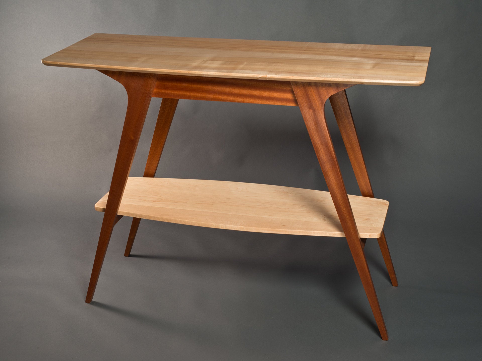 Mid-Century Classic Table