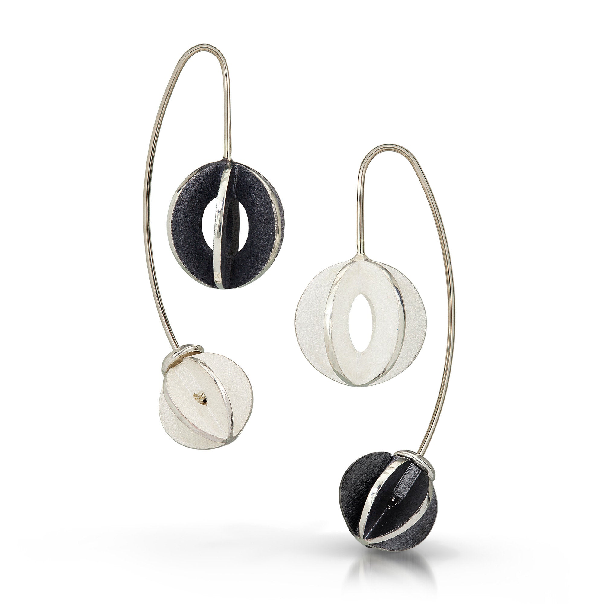 Yin Yang Jemloch Earring