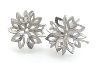 Leaves Studs