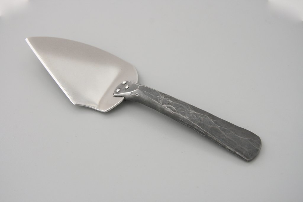 Small Server | Craftsman Style