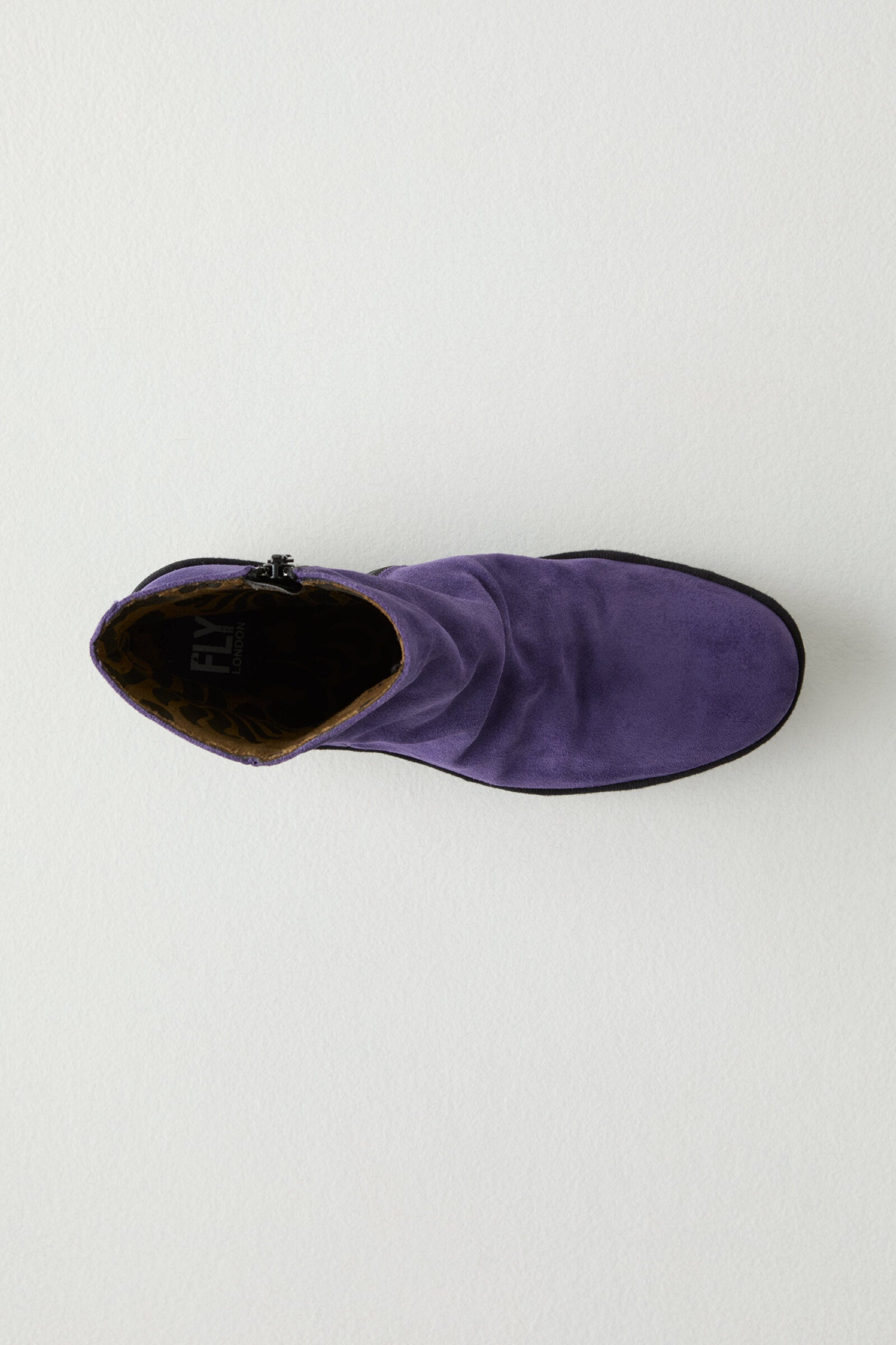 Aubergine