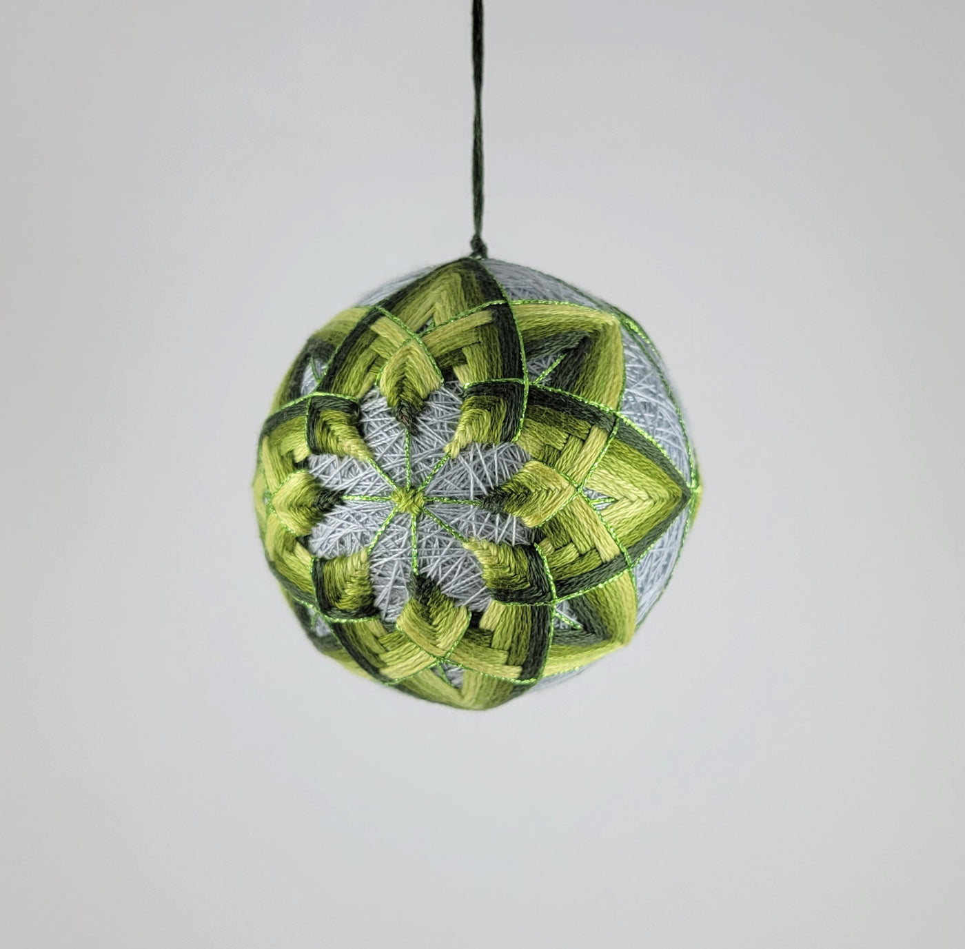 Silver Mound Temari