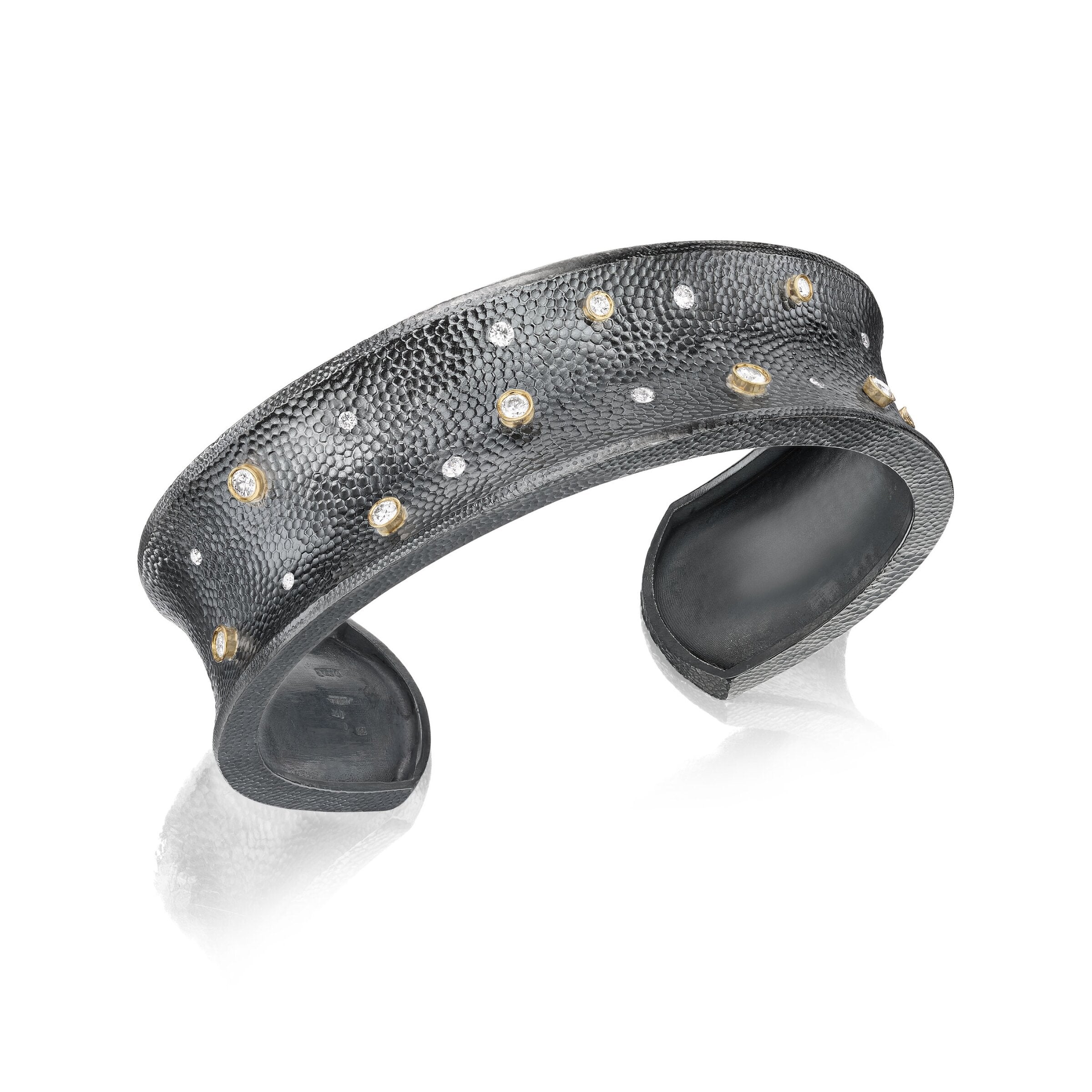 Convex Cuff