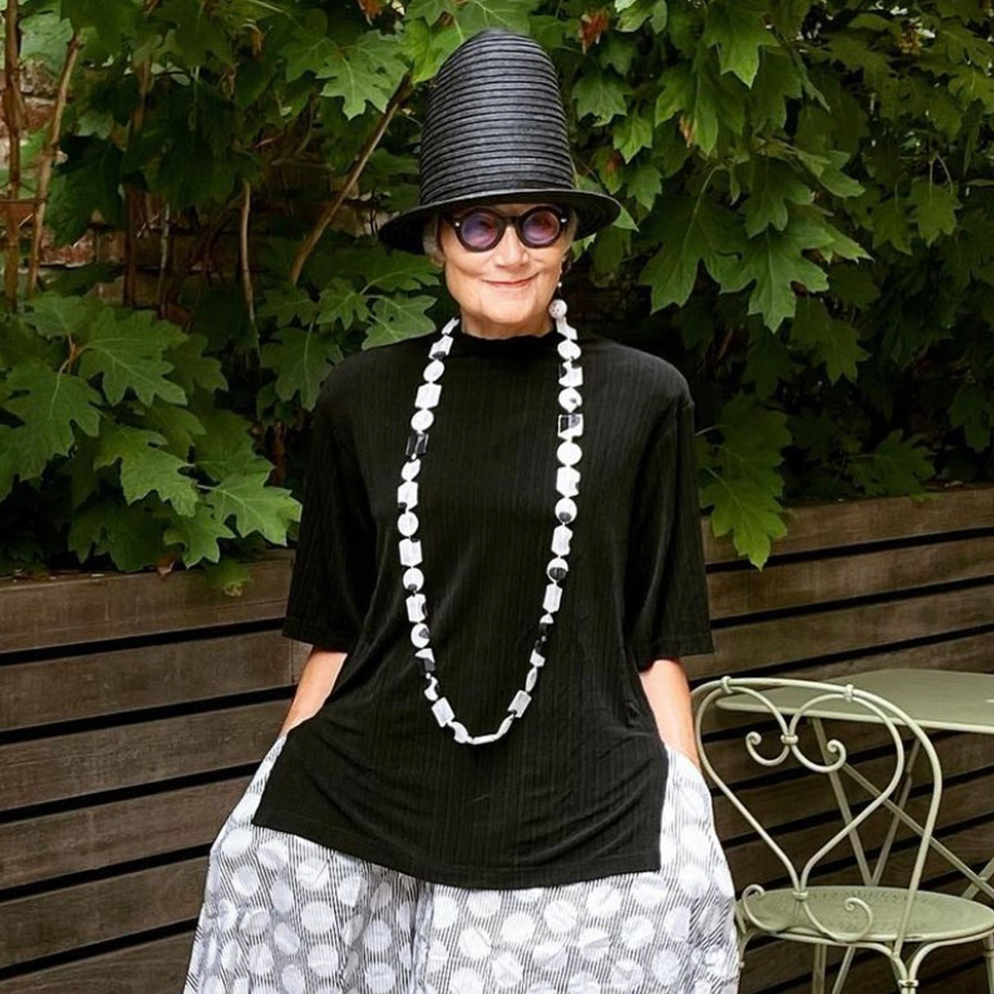 Polka Dots Black/Off-White