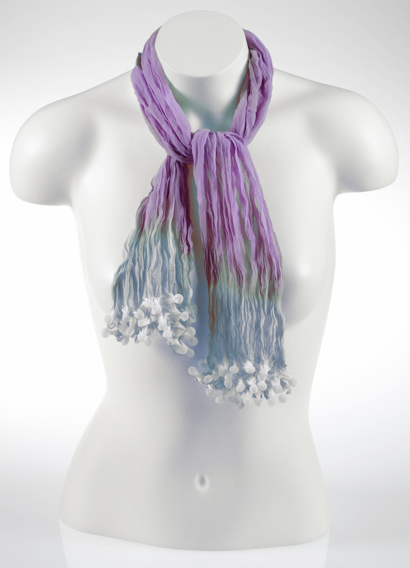 Small Ocean Epidermis Scarf
Lavender & Mint | Photo by Yuh Okano