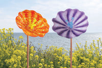 shown with fluted hyacinth