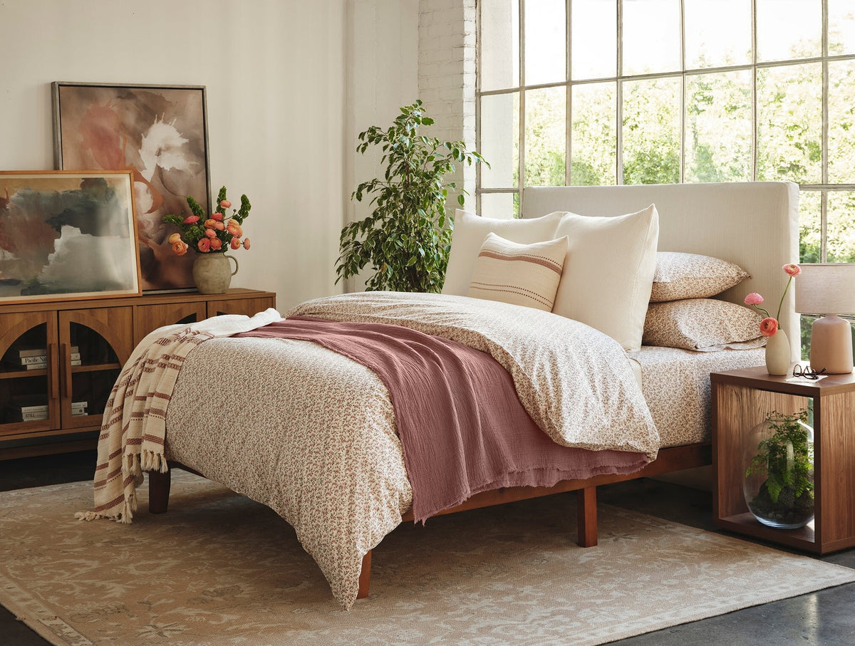Topanga Matelasse Throw in Plum Blossom