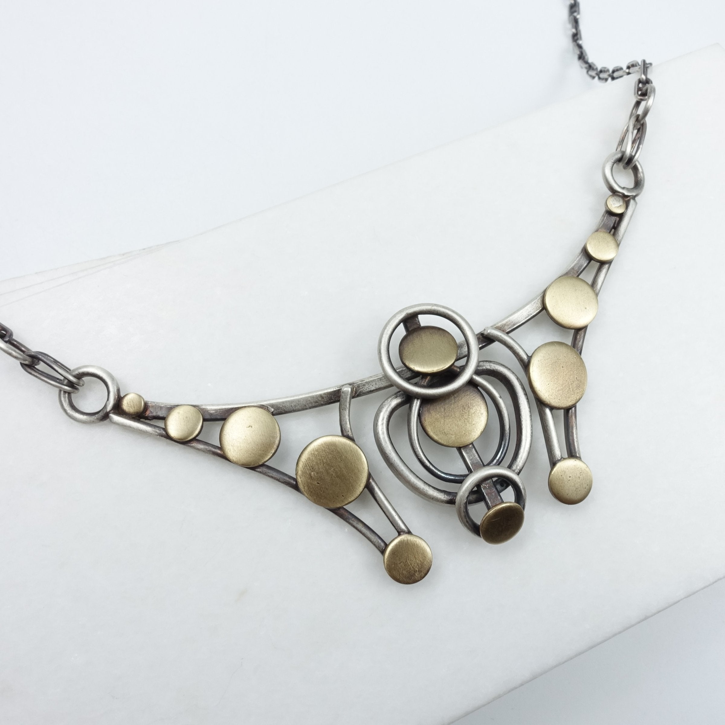 Magnetic Field Collar