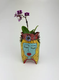 Amigas II Vase