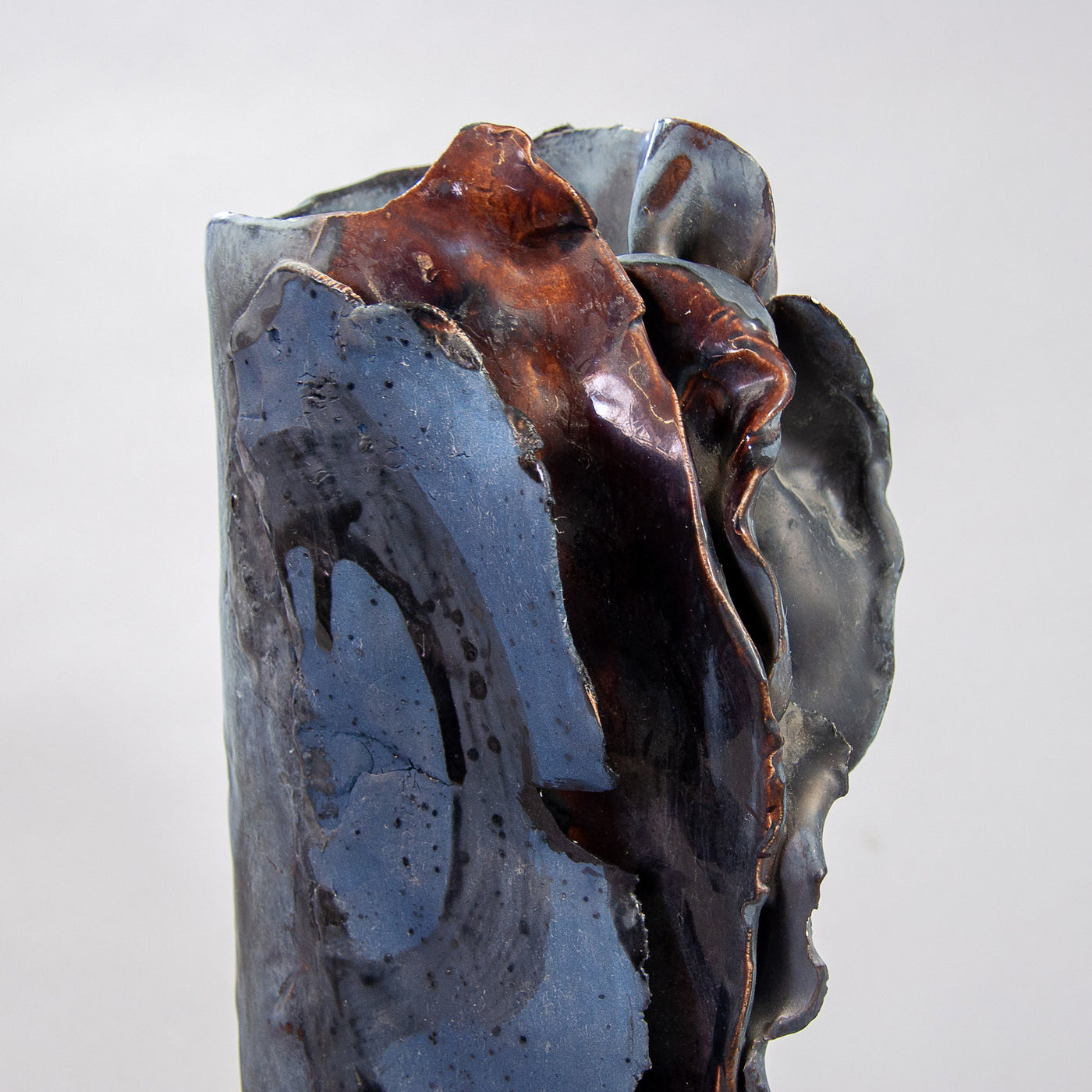 Black Ceramic Vase with Dark Blue Ruffle