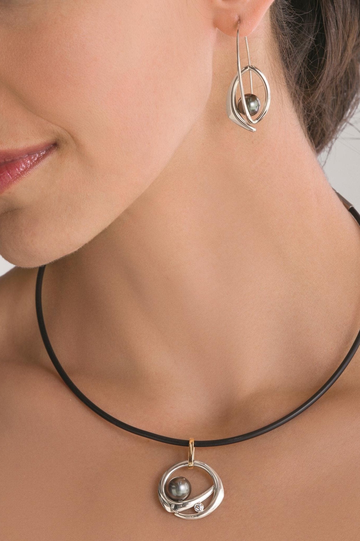 Tahitian Pearl Natalie Earrings