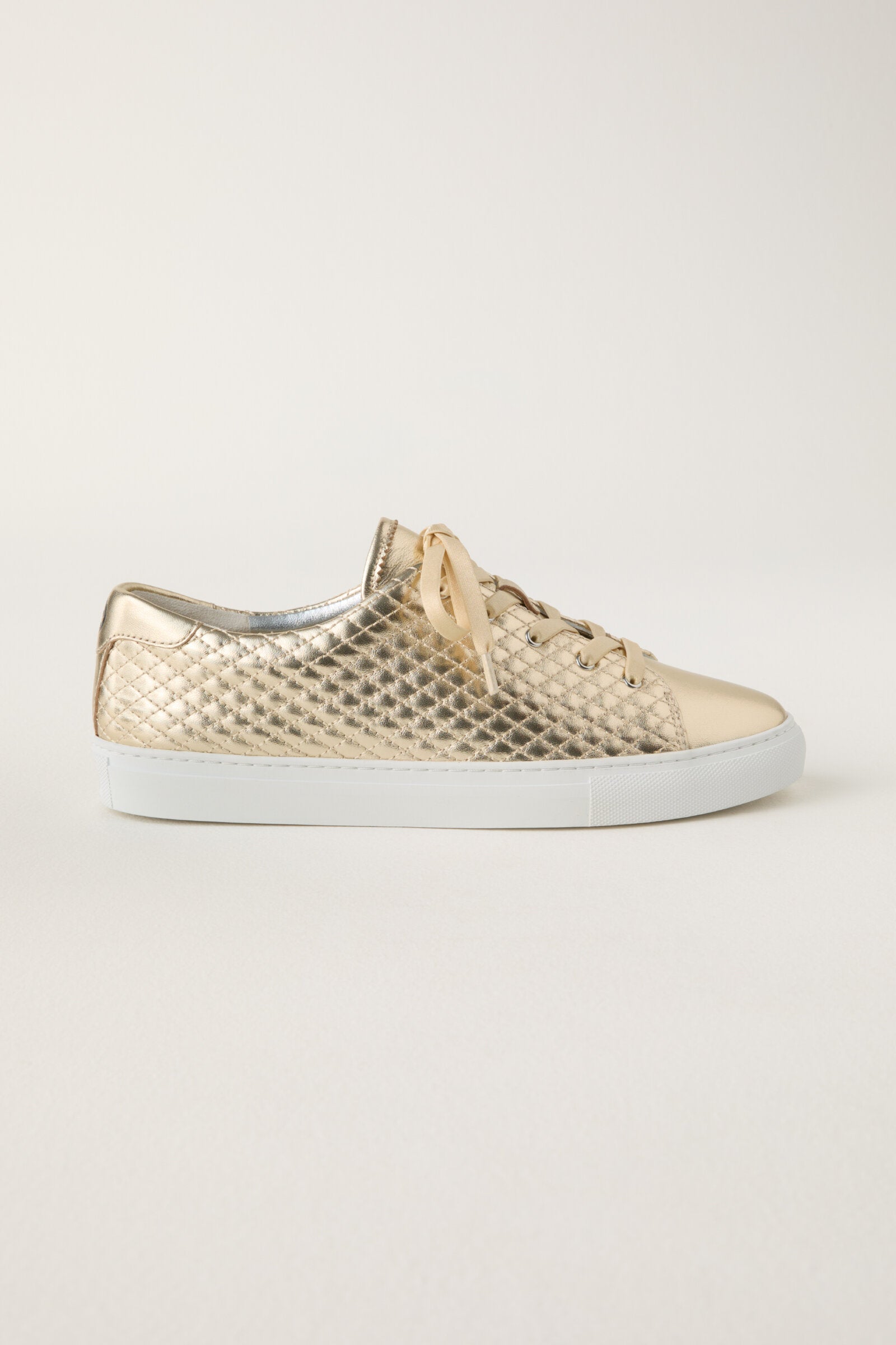 Nova Quilted Sneaker