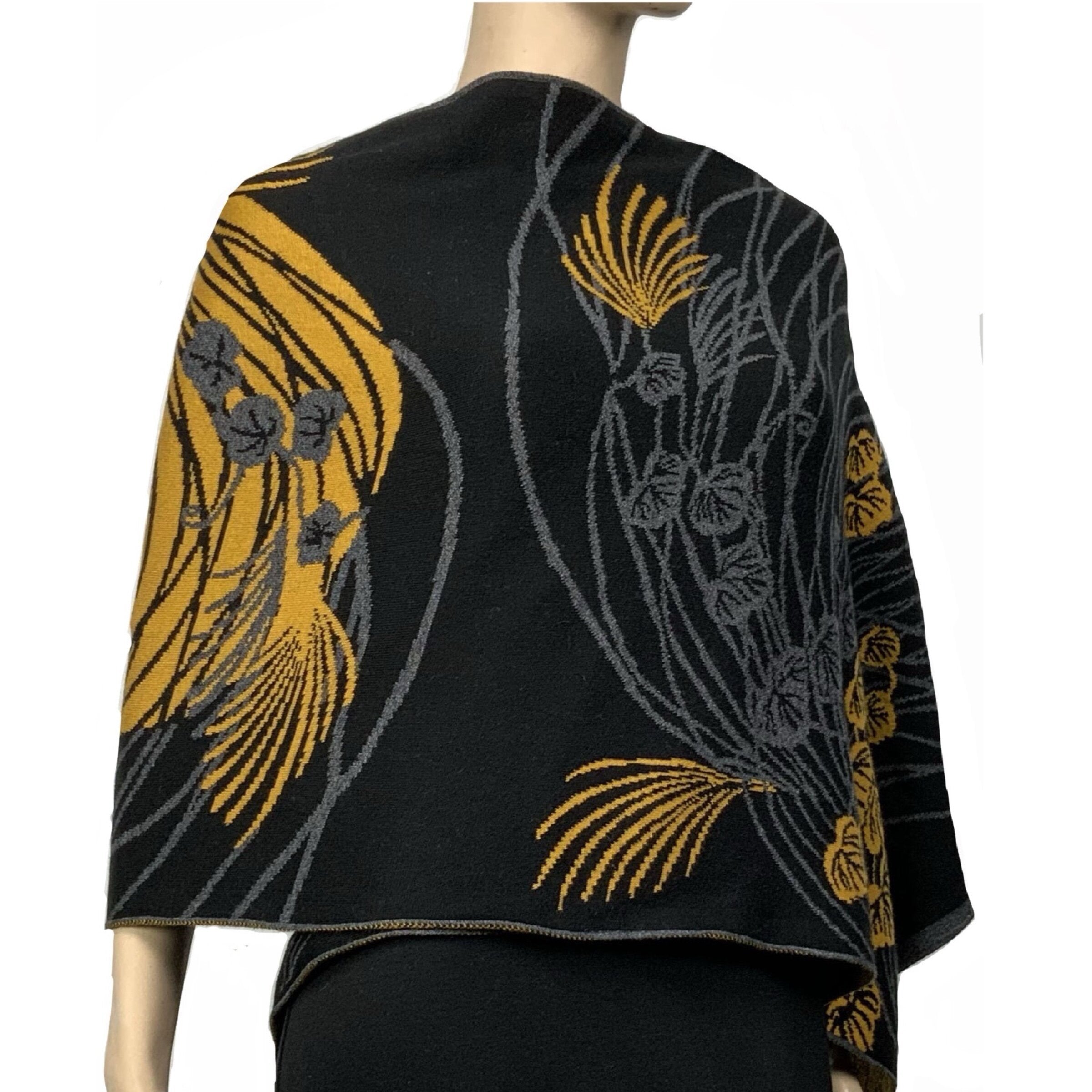black/gray/gold