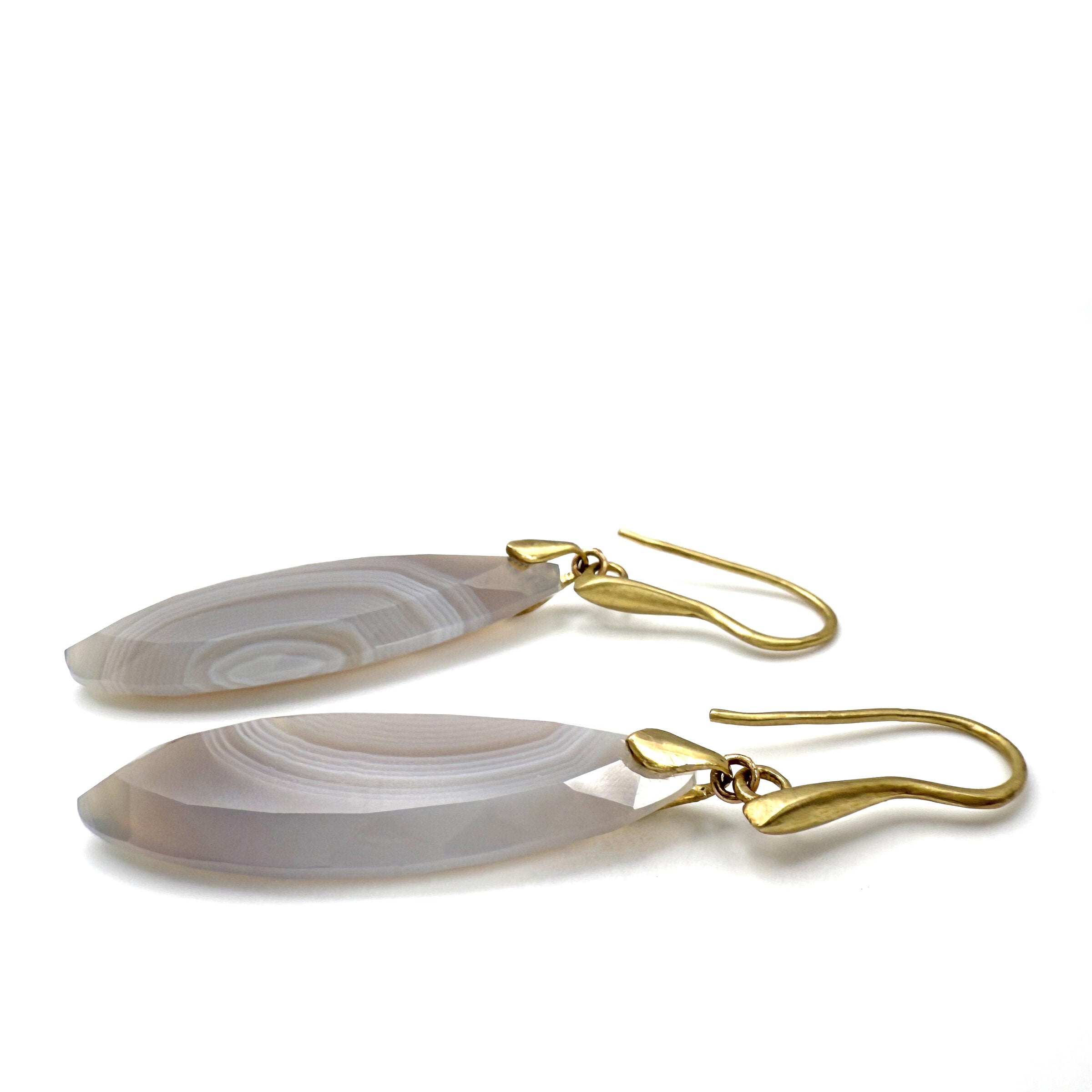 Agate Dancing Earrings