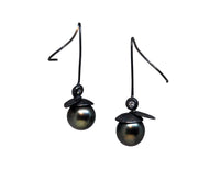 Earrings F