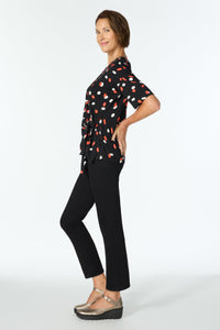 Black/Red Dot