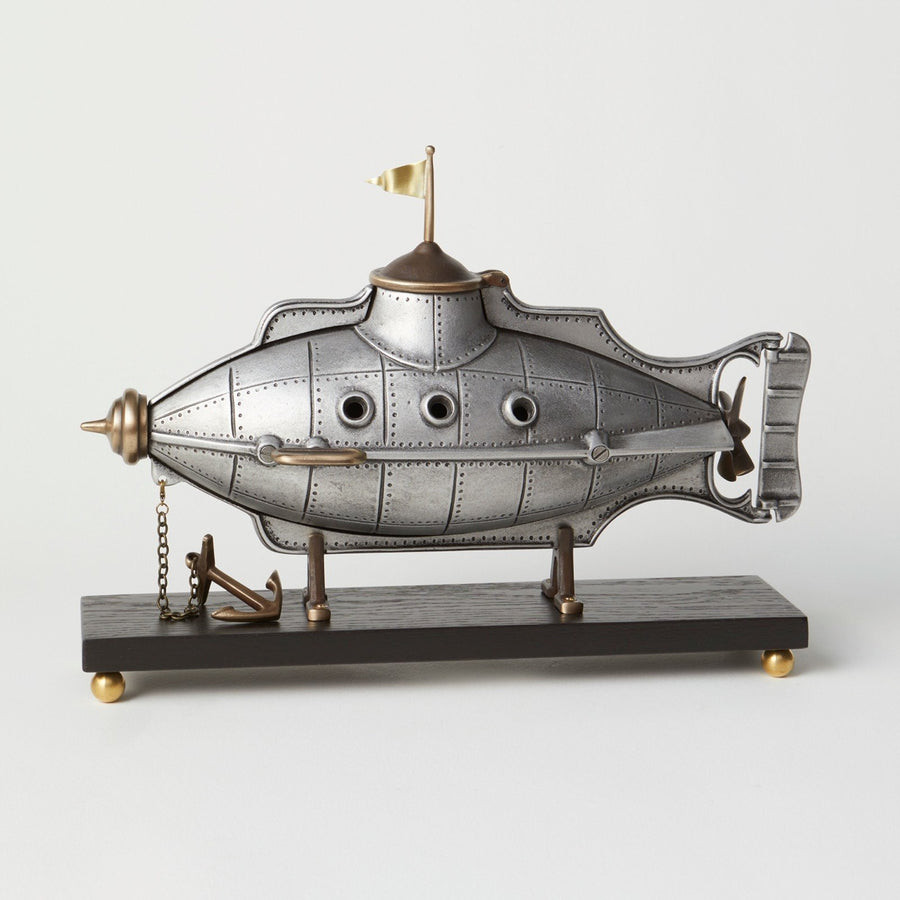 Submarine