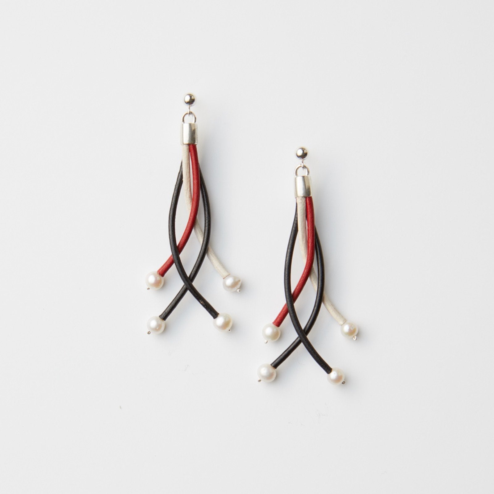 Black/White/Red