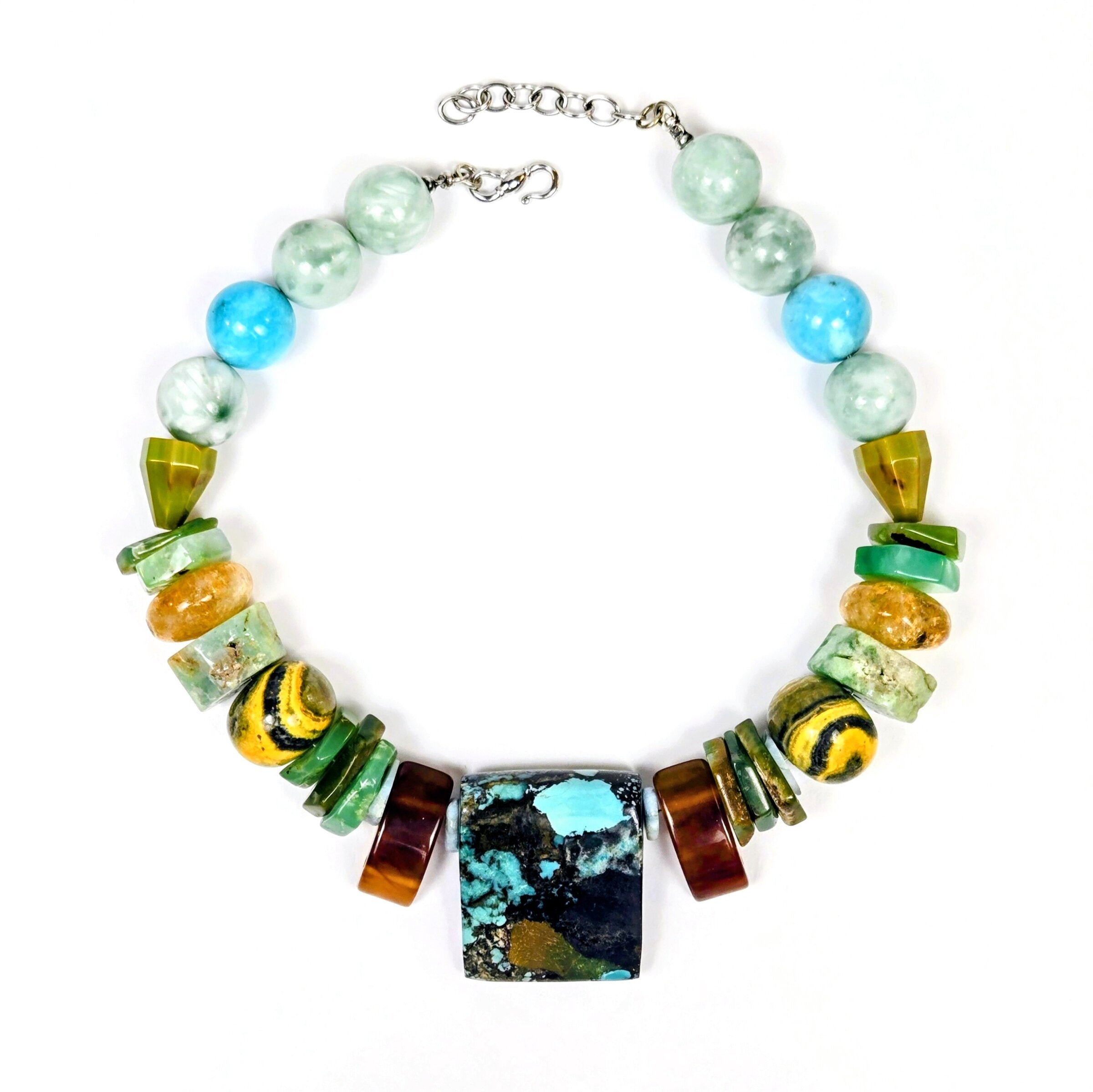 Villiere Necklace