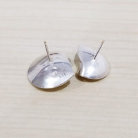 back of earrings