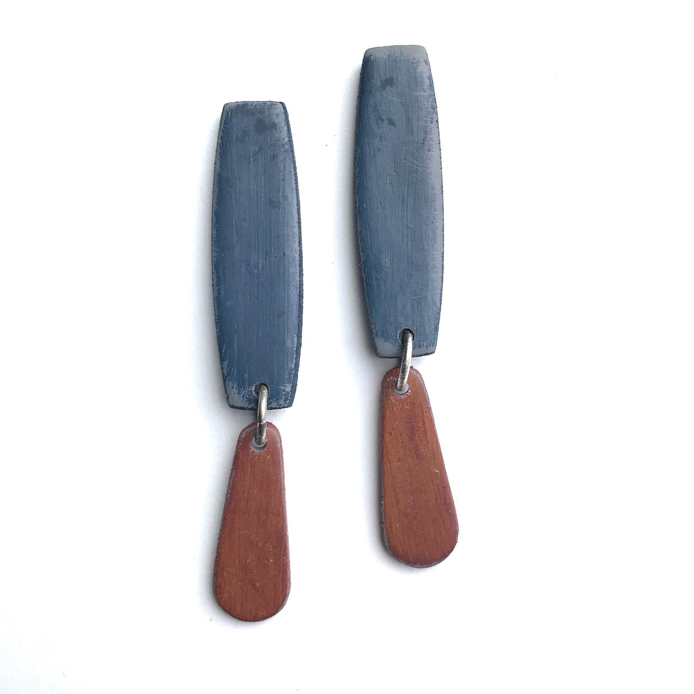 Dusky Blue/Rust