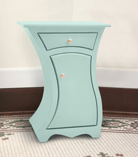 right-handed, vintage blue paint