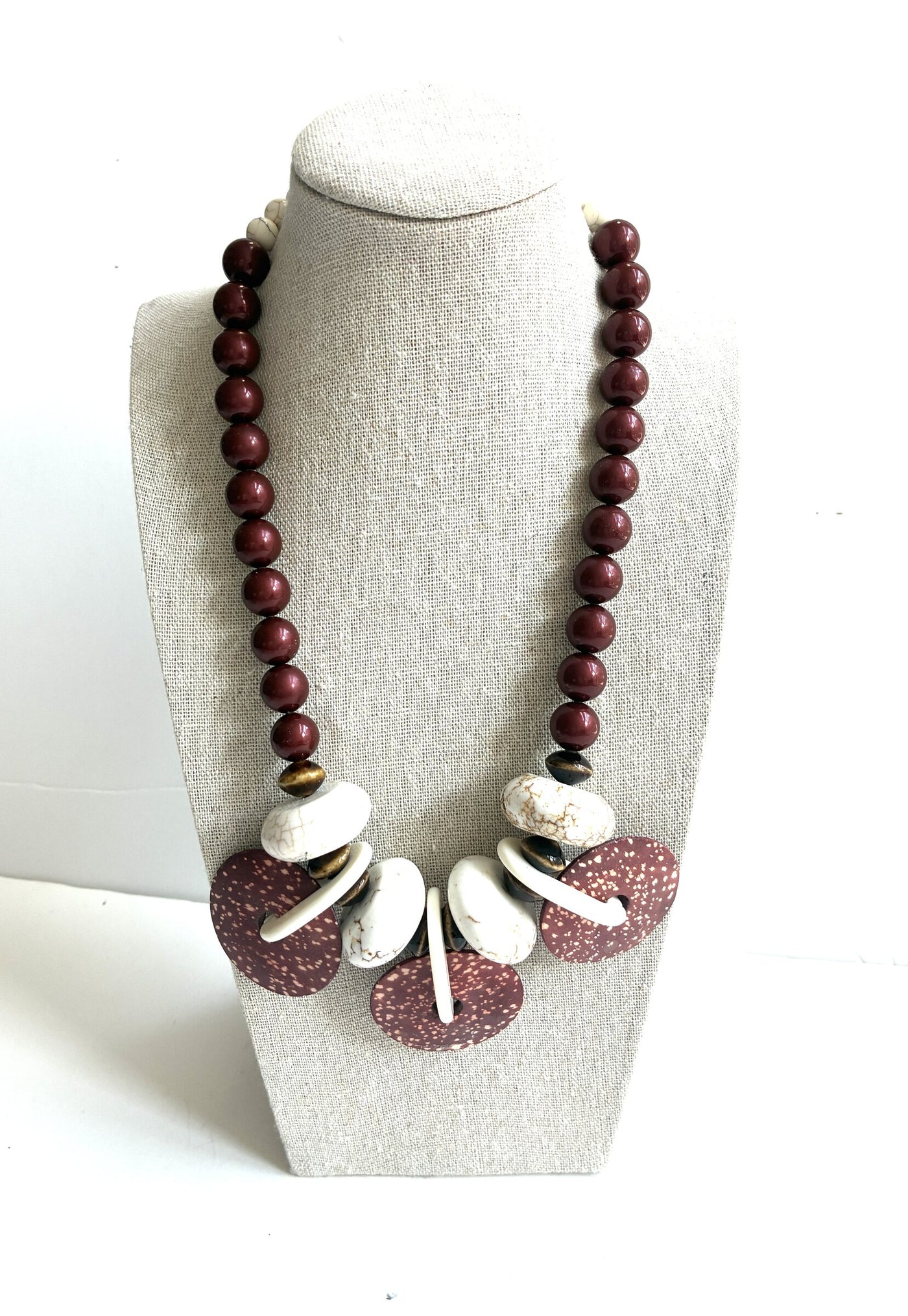 Speckled Discs Necklace