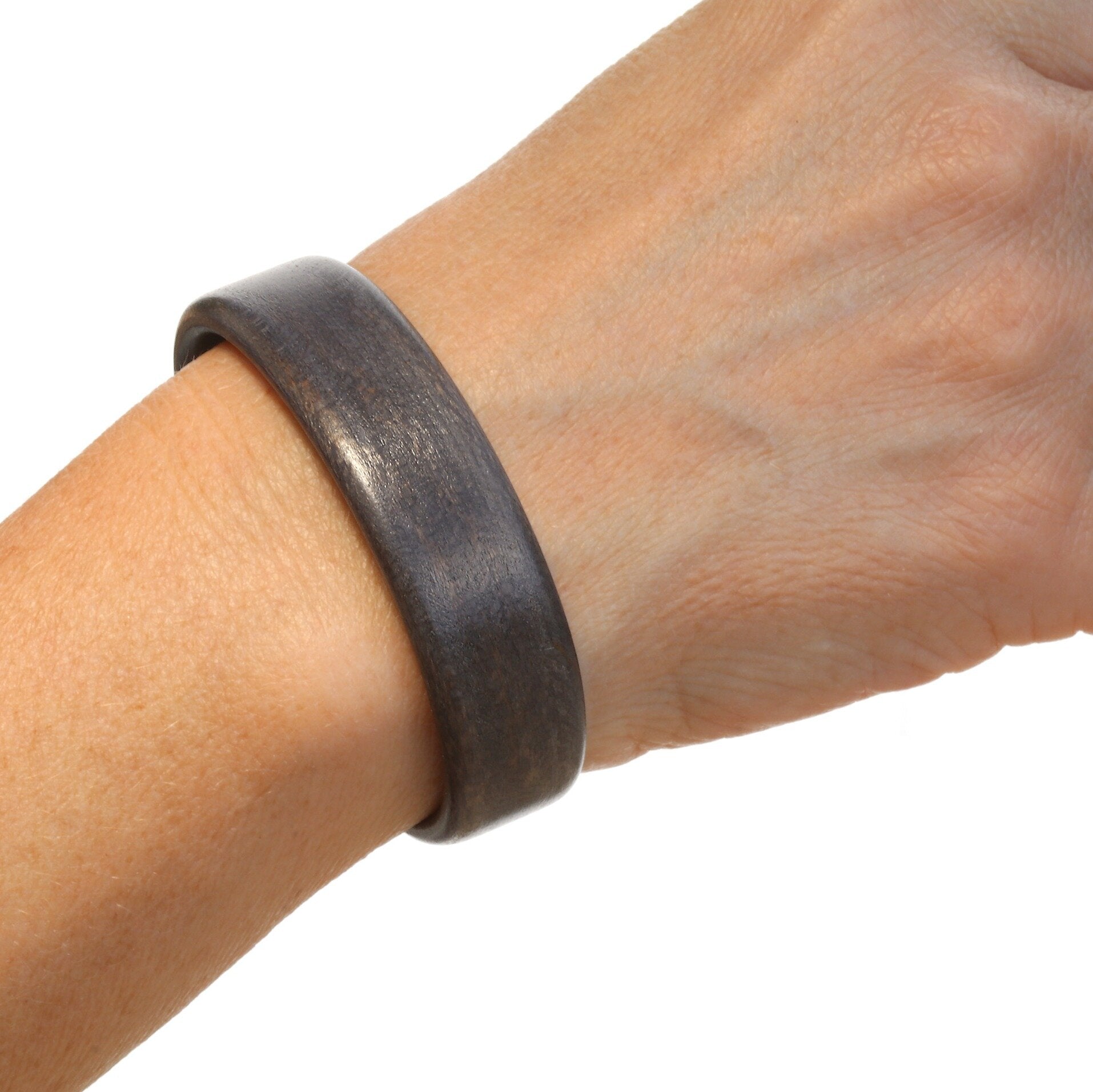 Gray dyed sycamore