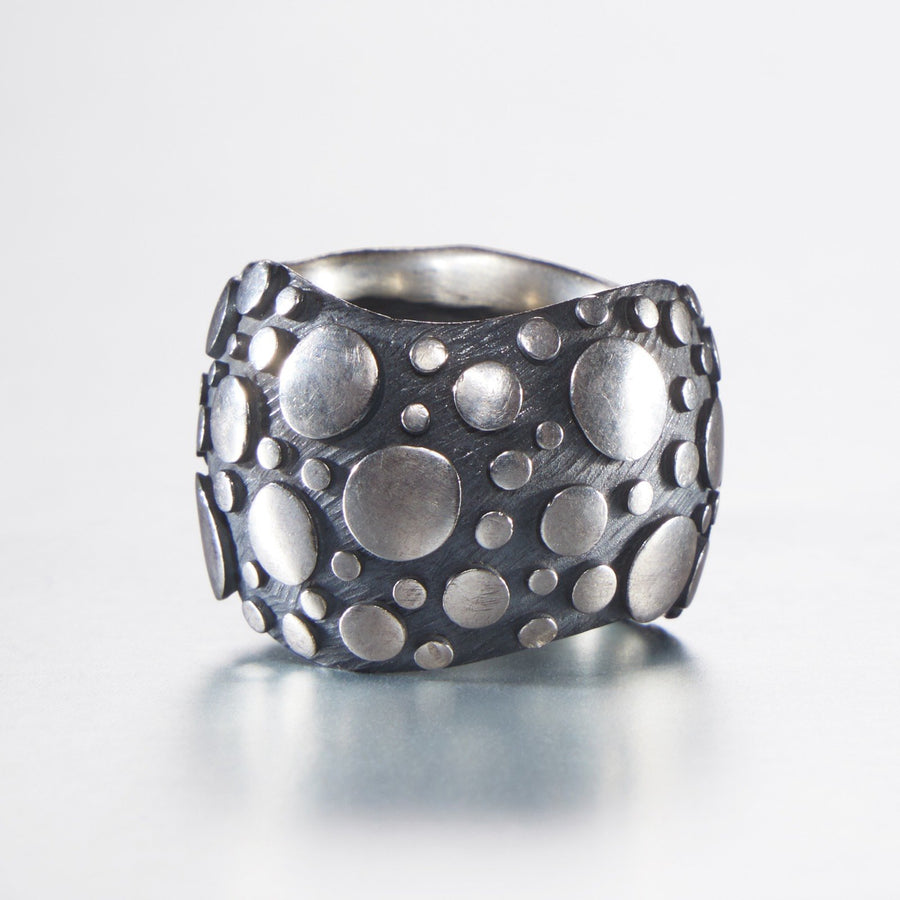 Wavy Disco Ring Wide