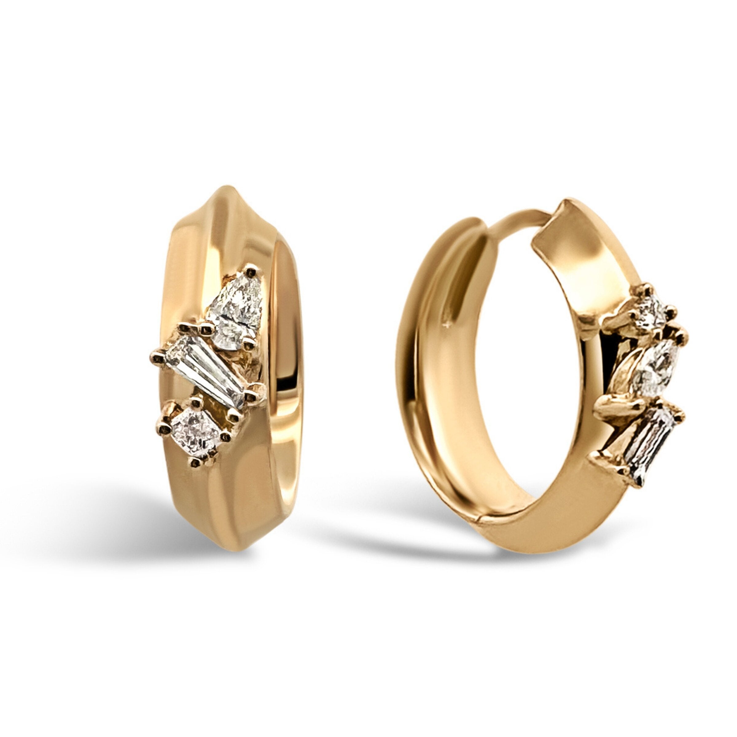 Trellis Knife Edge Huggie Earrings