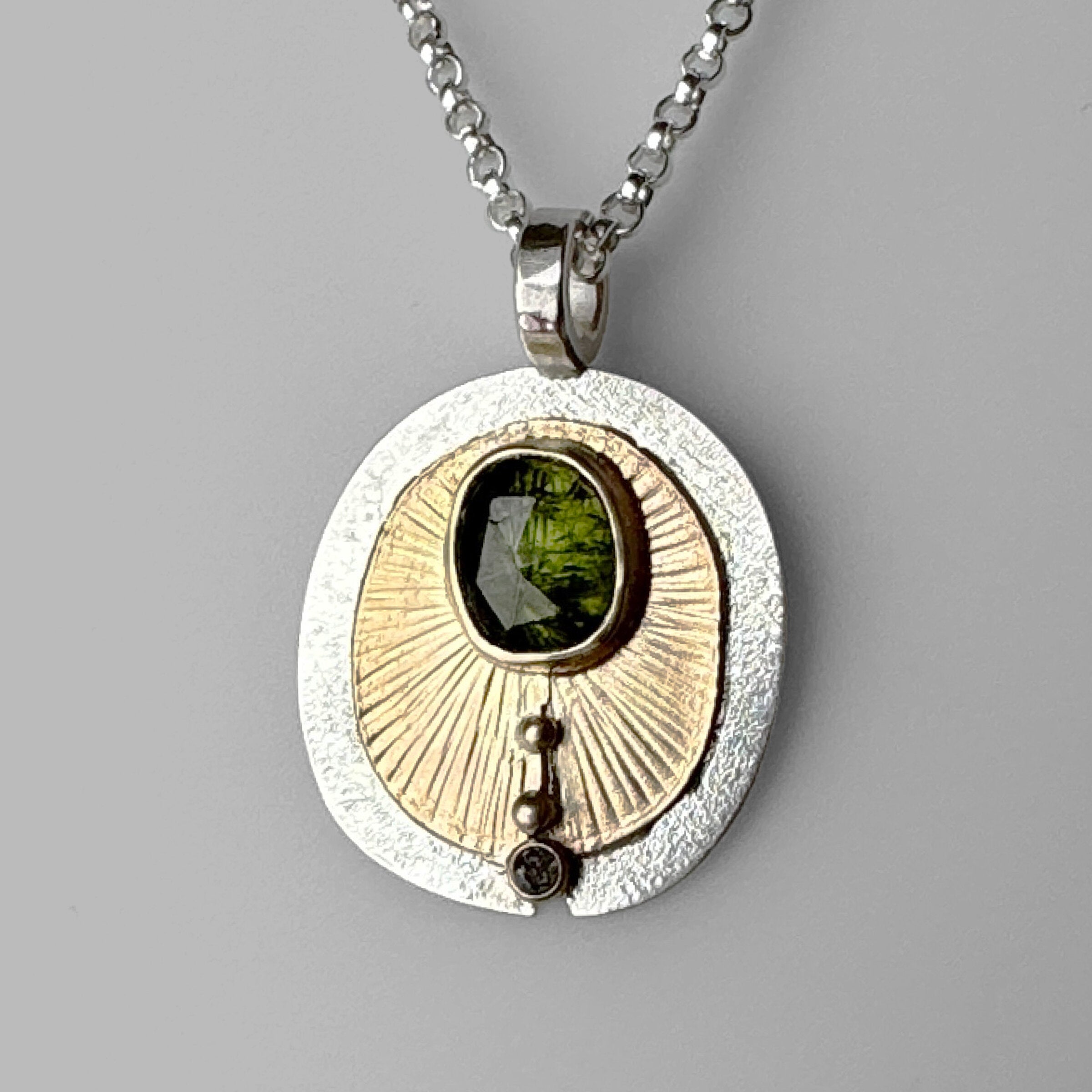 Lily Necklace