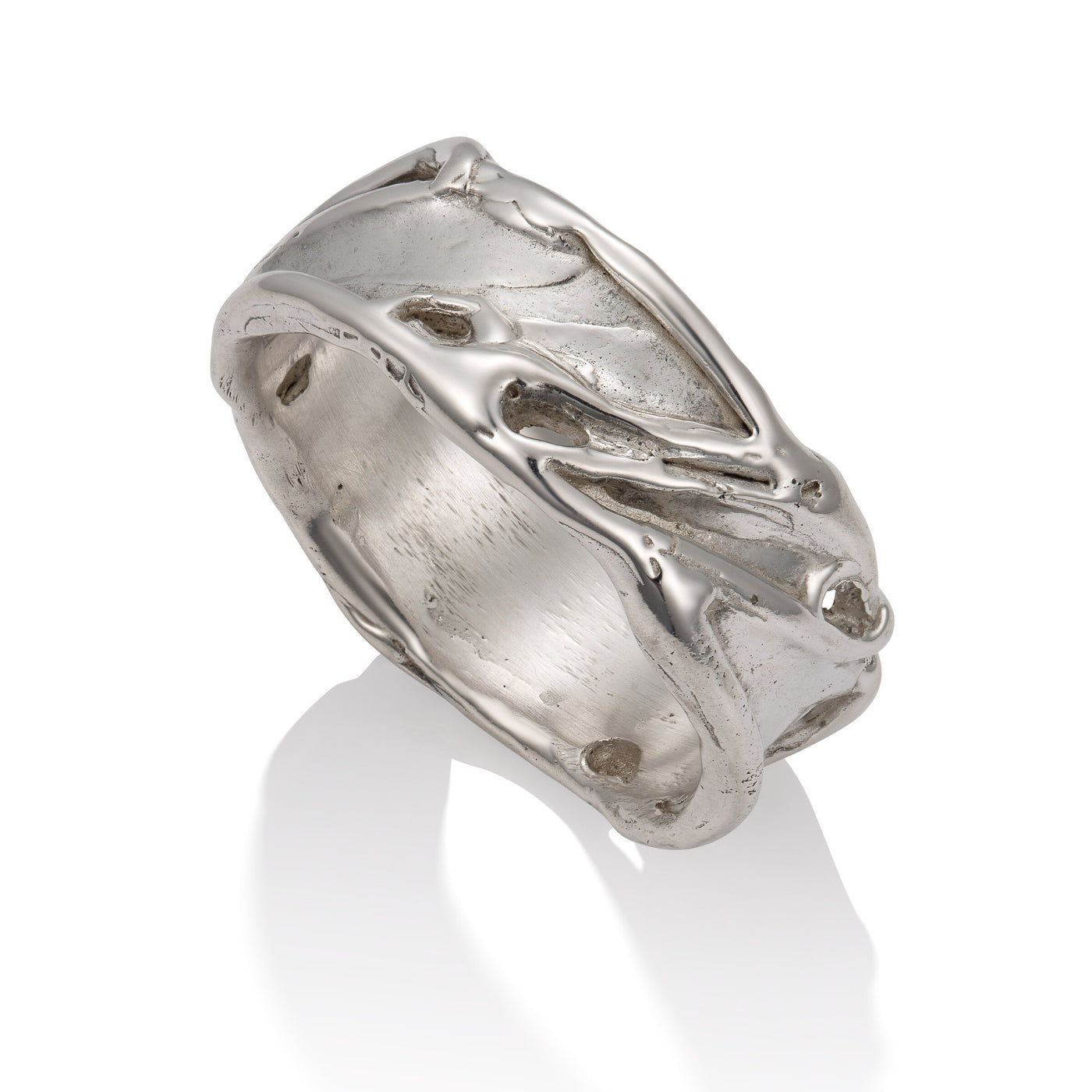 Sculpted Silver Band | Photo by Berlian Arts