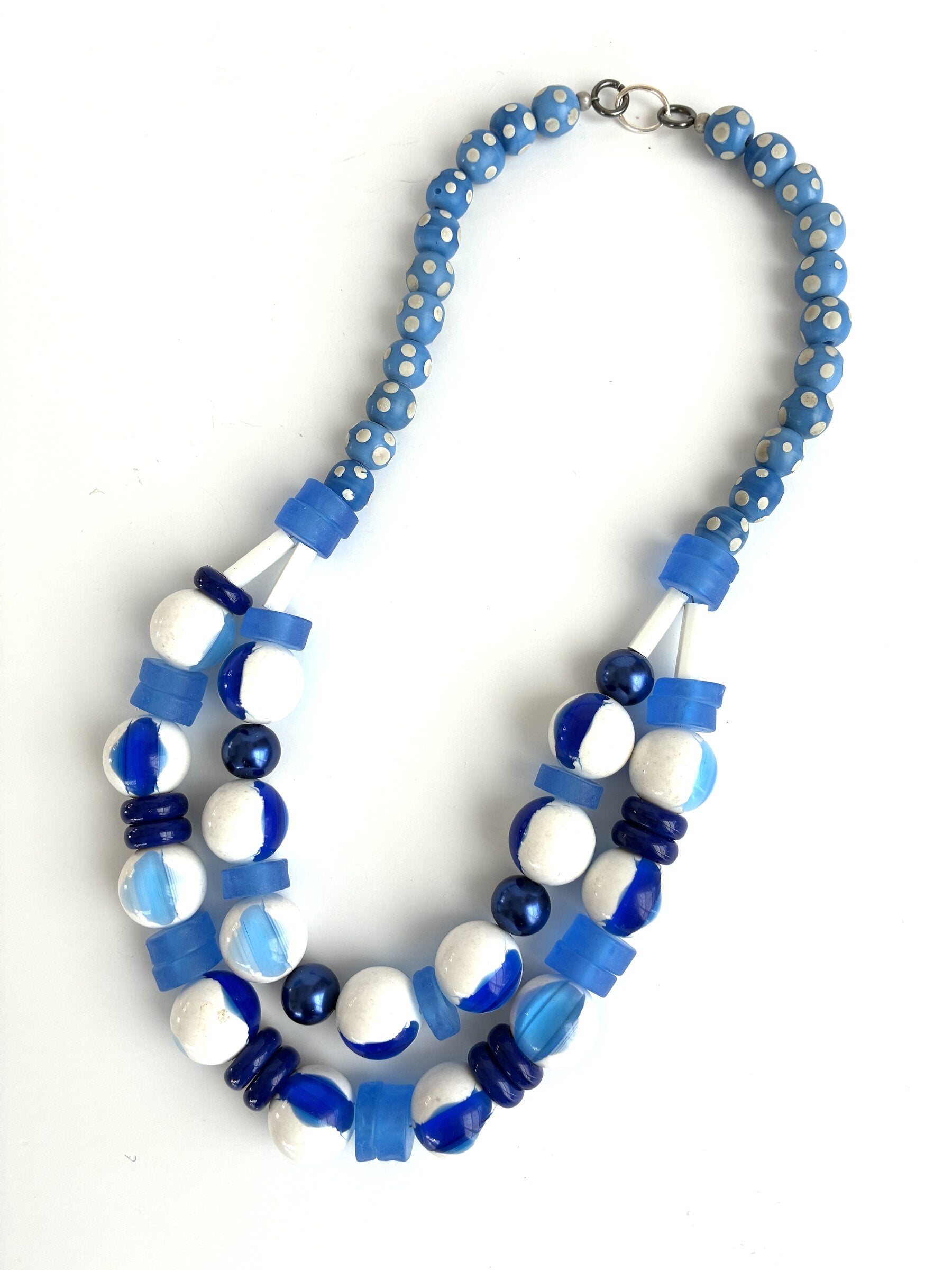 Light Blue, Dark Blue Necklace