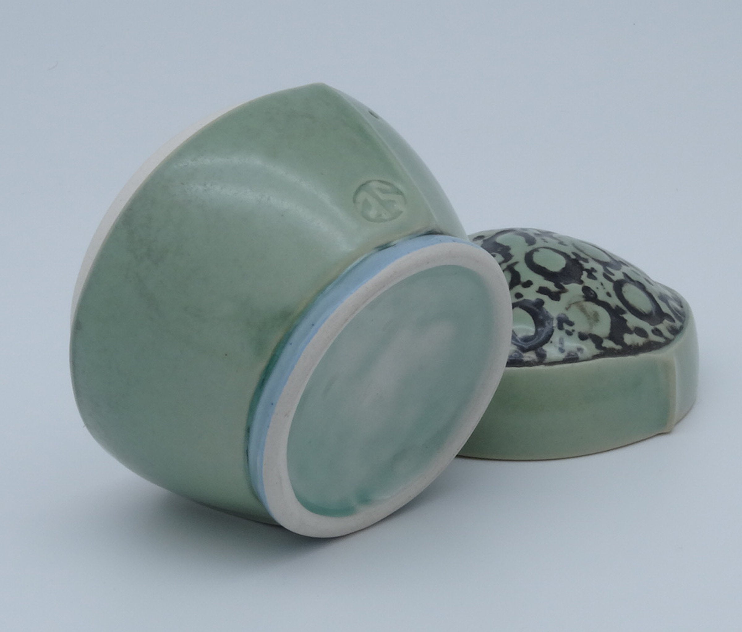 Salt Cellar 1