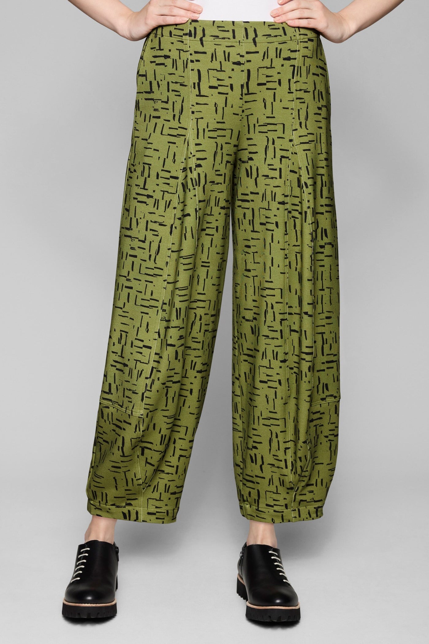 Moss/Black Brushstrokes