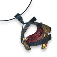 Shin Pendant