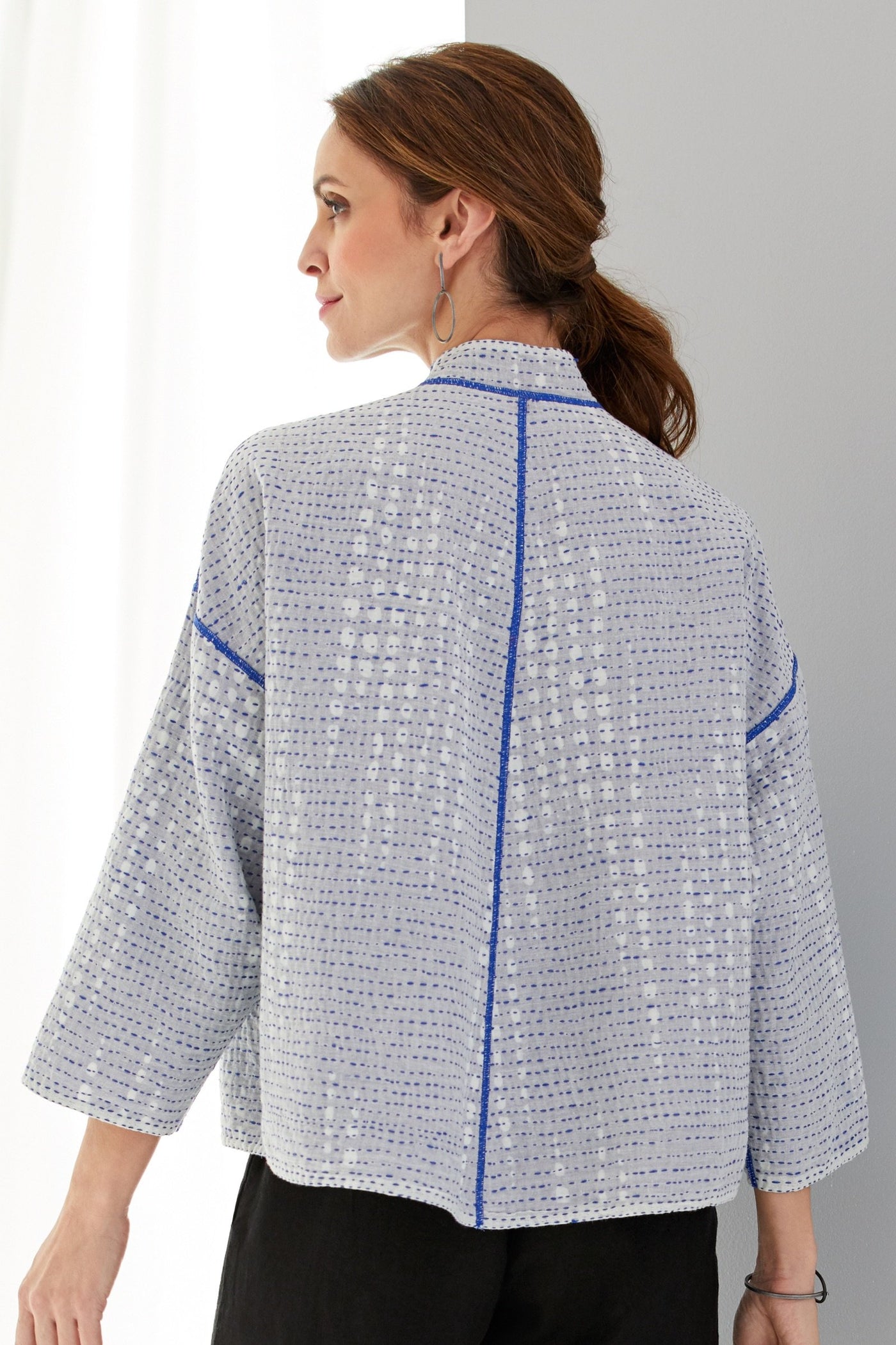 side 2, back view