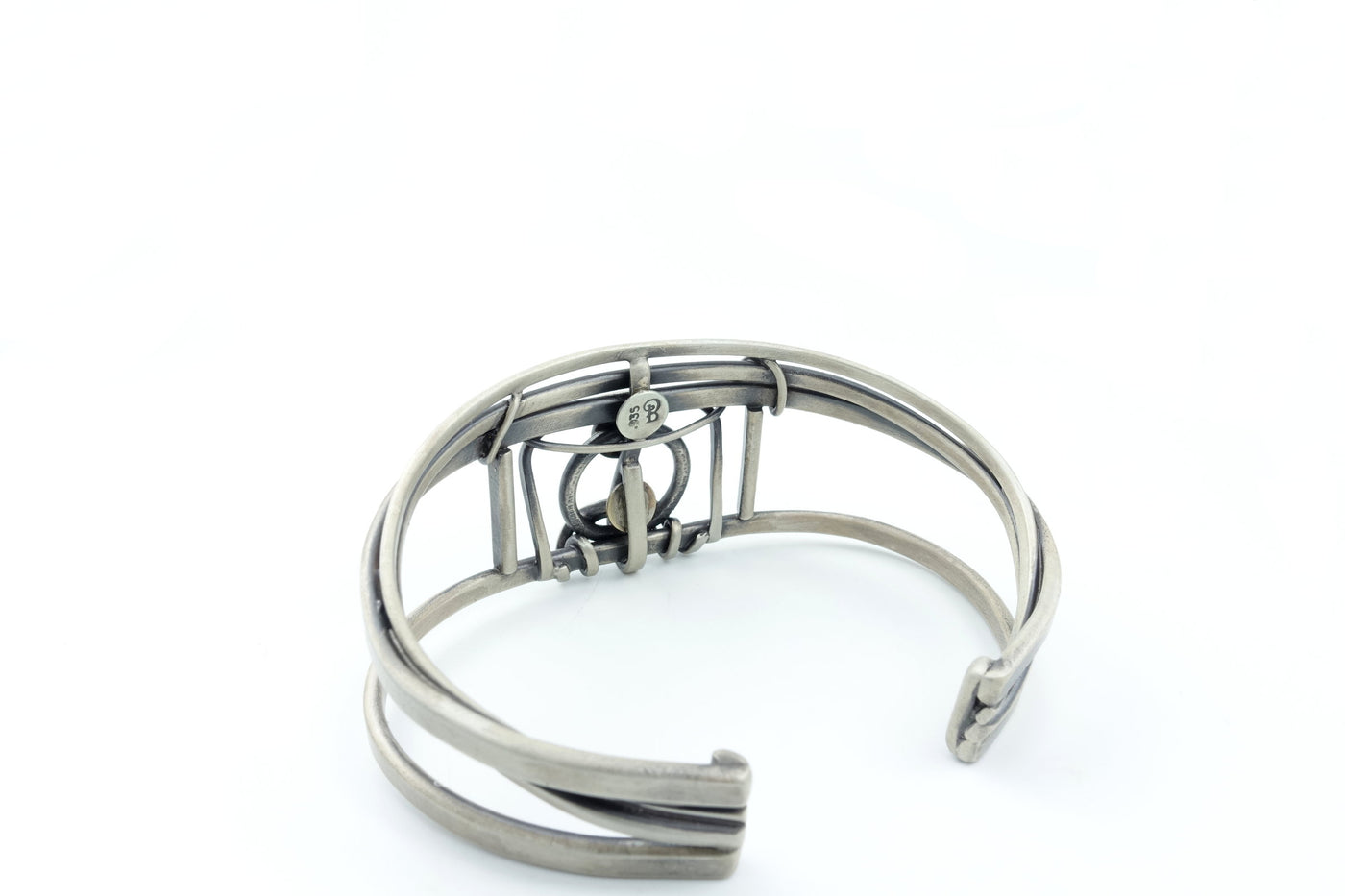 Magnetic Field Cuff