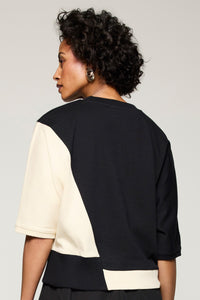 Aloria Tee