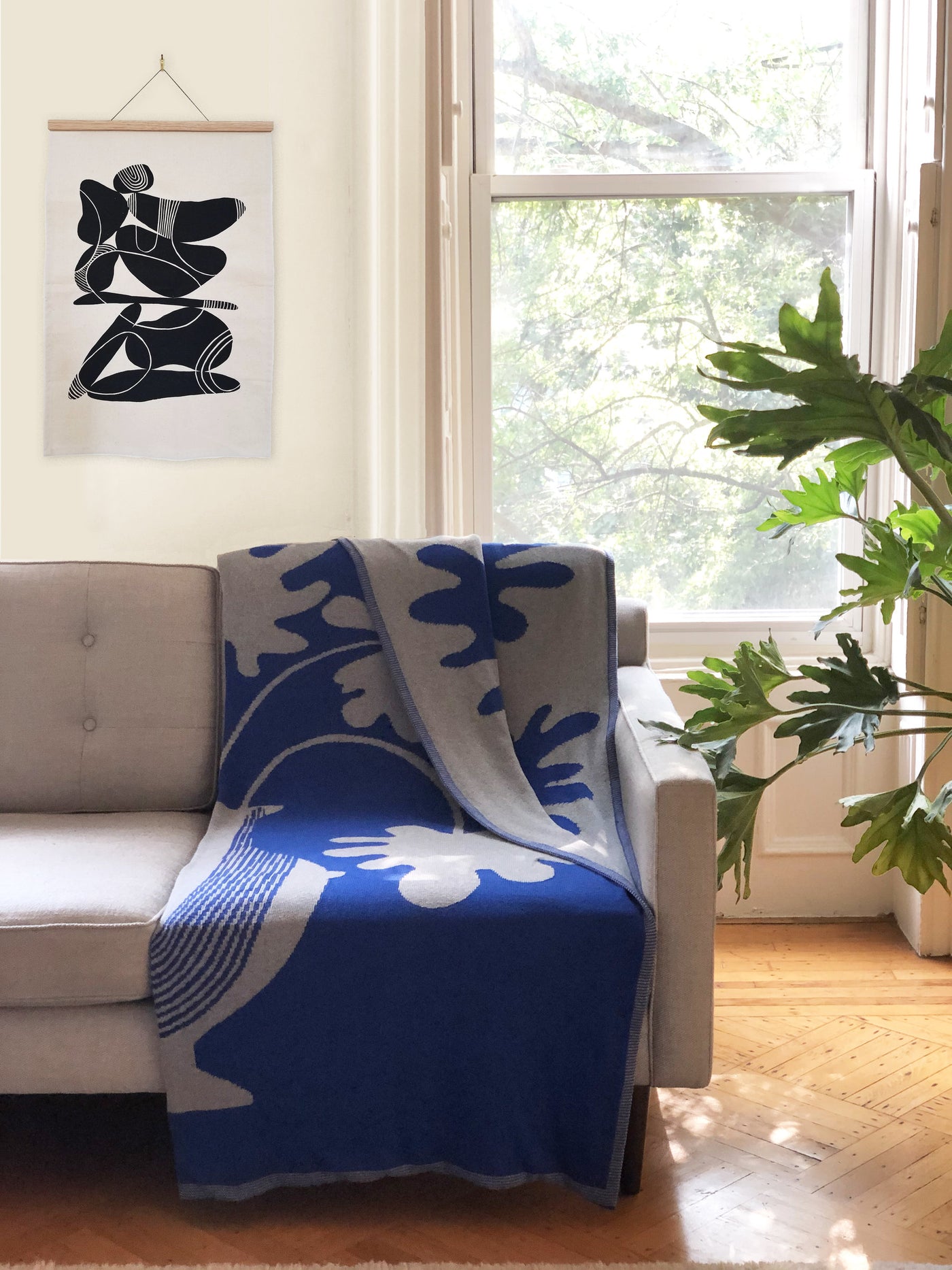 Vase Flow Throw