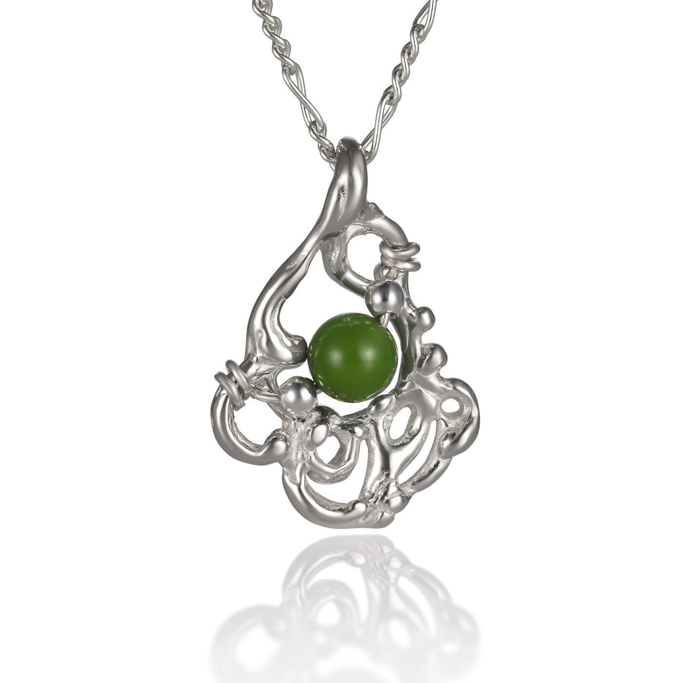 Jade Bead | Photo by Berlian Arts