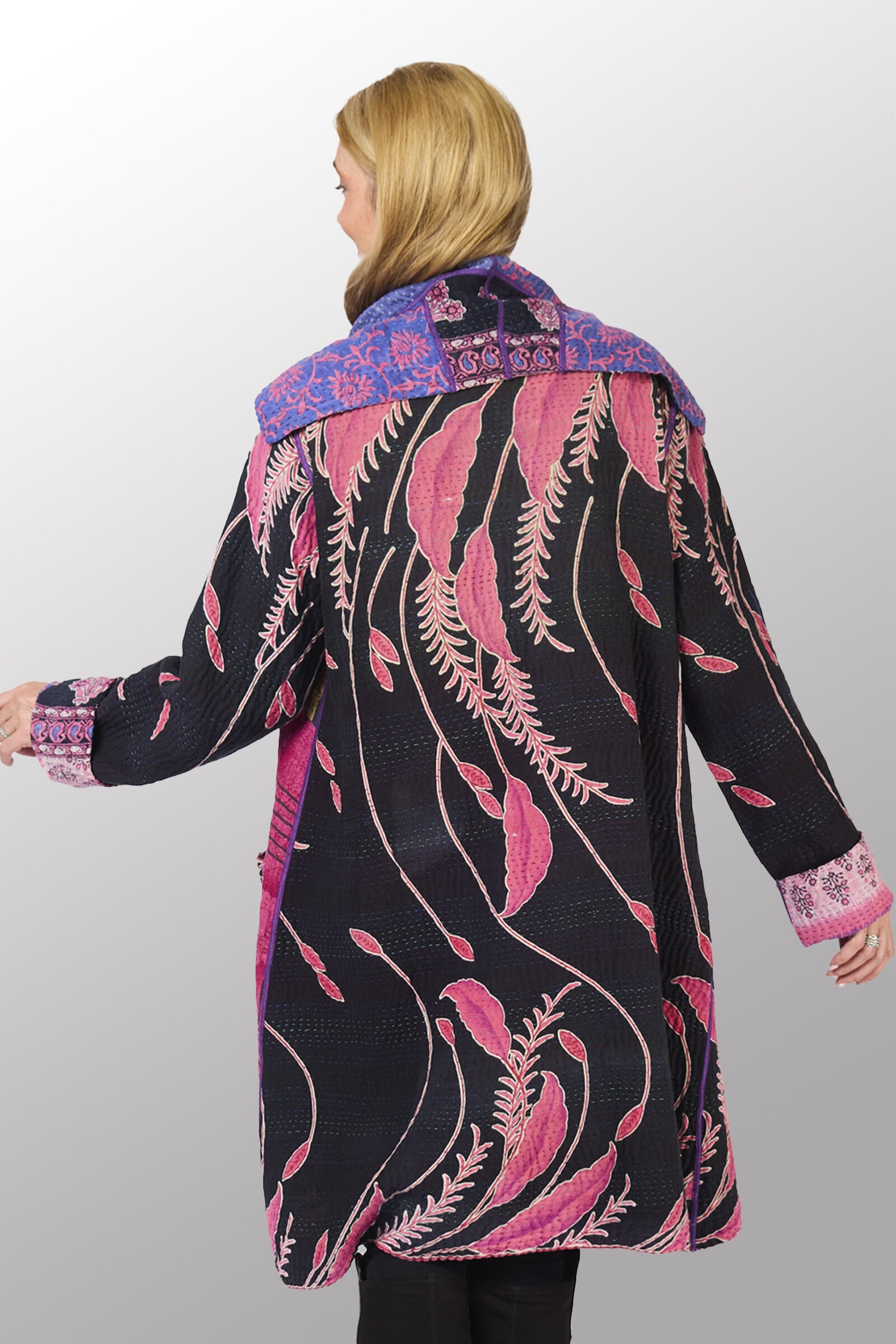 Pocket Medium Coat Cyber Week