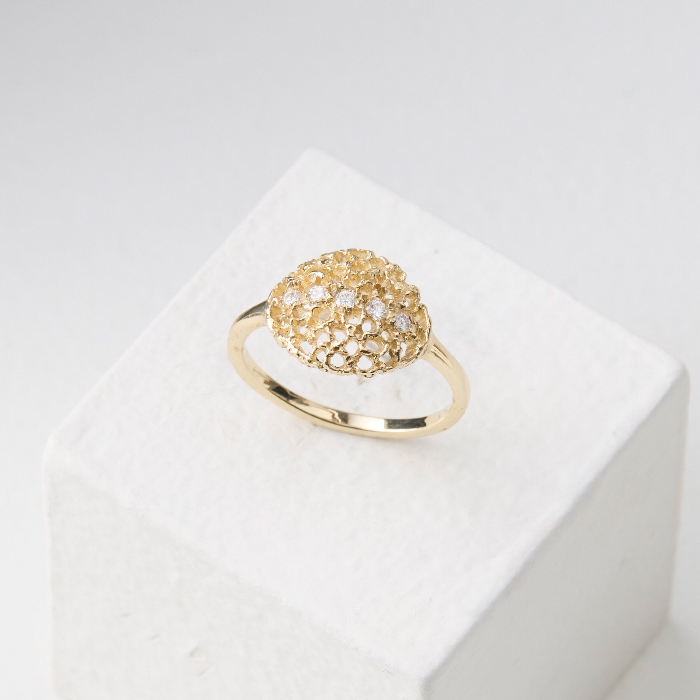 Honeycomb Lace Ring